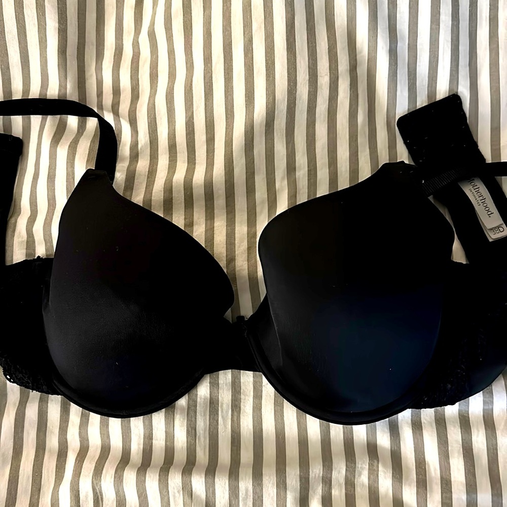 38D Motherhood Maternity Nursing Bra
